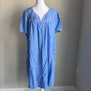 C&S women’s denim blue, snap front, housecoat,duster 3X